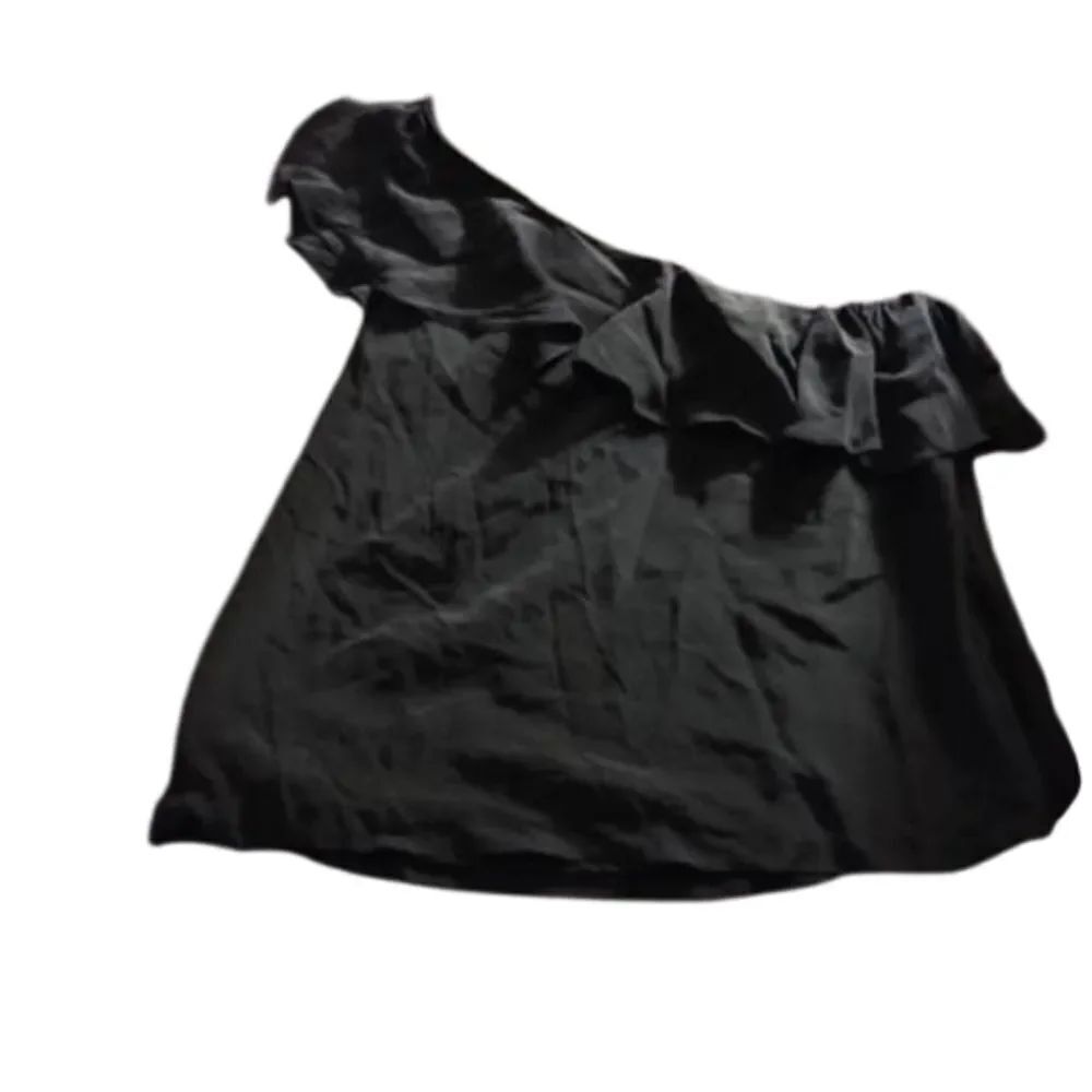 Anthropologie BlackāOne-Shoulder (394)RuffleāTop
